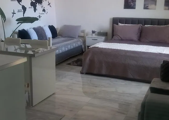 Apartment Tiny At The Castle